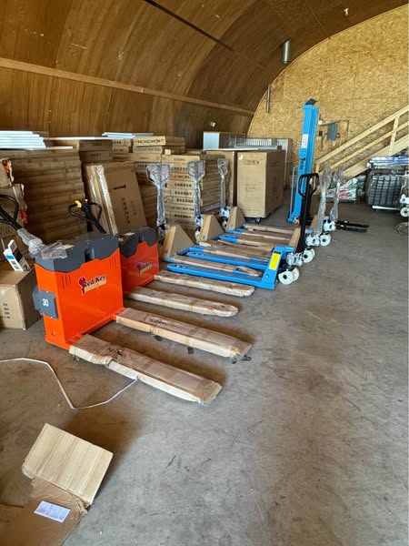 Off Road Pallet Jack